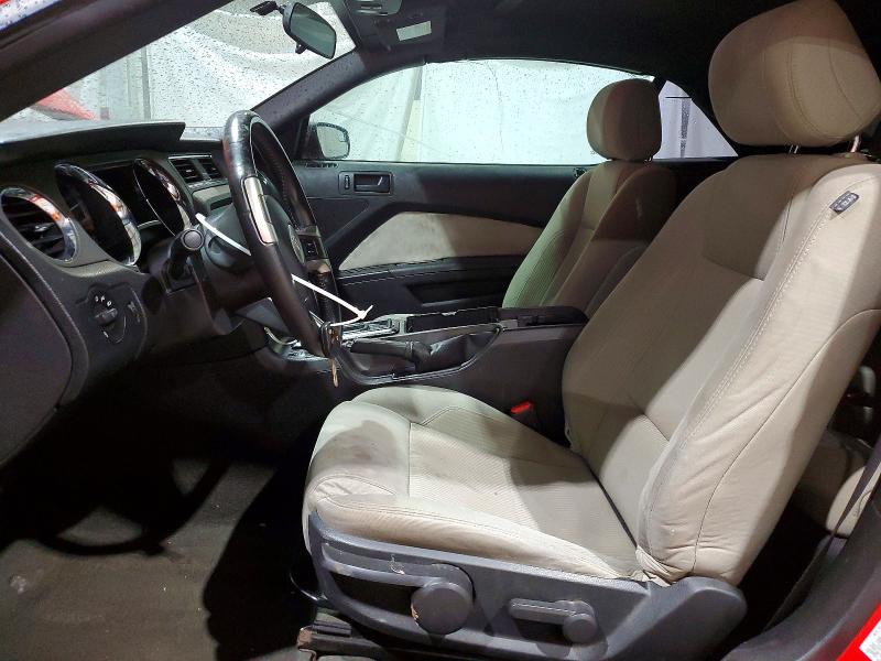 2013 Ford Mustang მანქანა იყიდება აუქციონზე, vin: 1ZVBP8FF4D5216583, აუქციონის ნომერი: 51382136