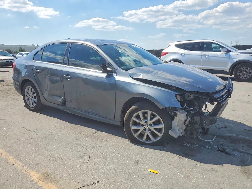 53911026 :رقم المزاد ، 3VWDX7AJ9DM356721 vin ، 2013 Volkswagen Jetta مزاد بيع