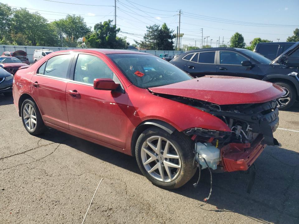53169146 :رقم المزاد ، 3FAHP0JG8AR348971 vin ، 2010 Ford Fusion مزاد بيع