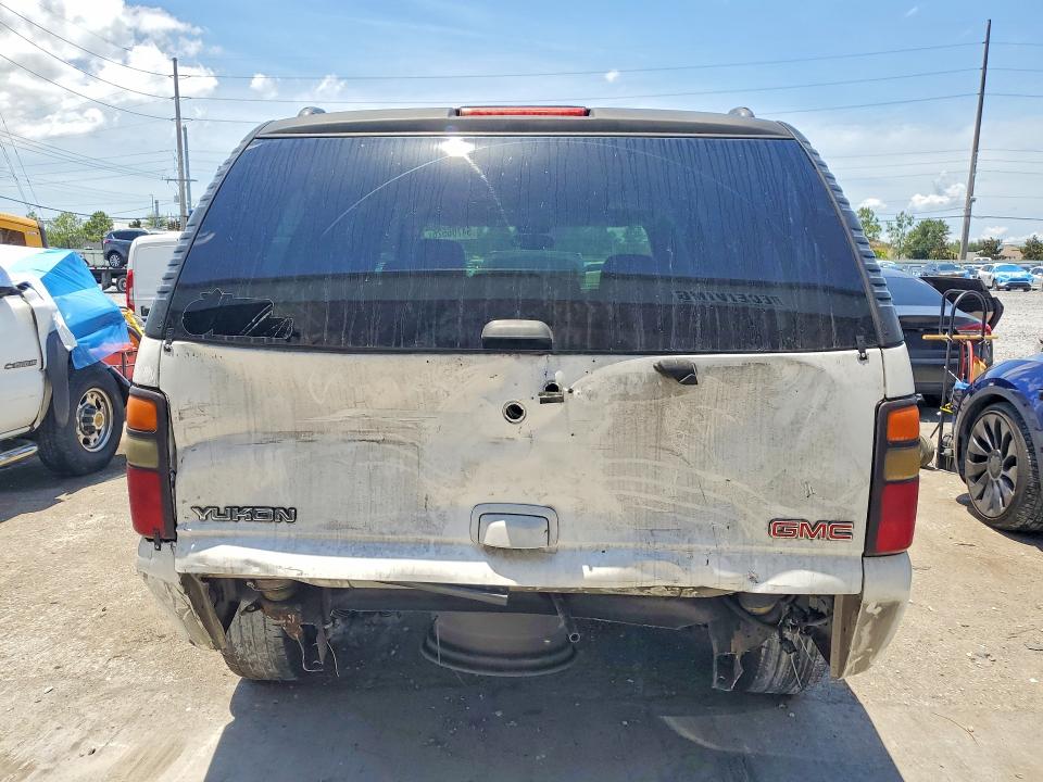 54706526 :رقم المزاد ، 1GKEC13T75R260704 vin ، 2005 Gmc Yukon مزاد بيع