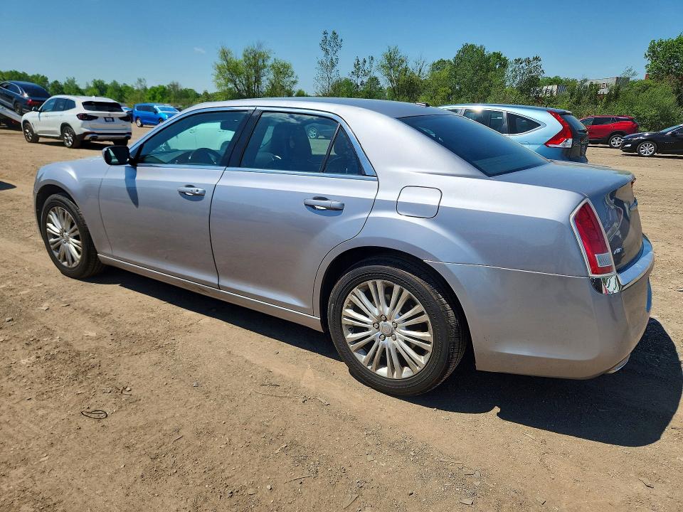Продажа на аукционе авто 2014 Chrysler 300, vin: 2C3CCARGXEH235975, номер лота: 53135596
