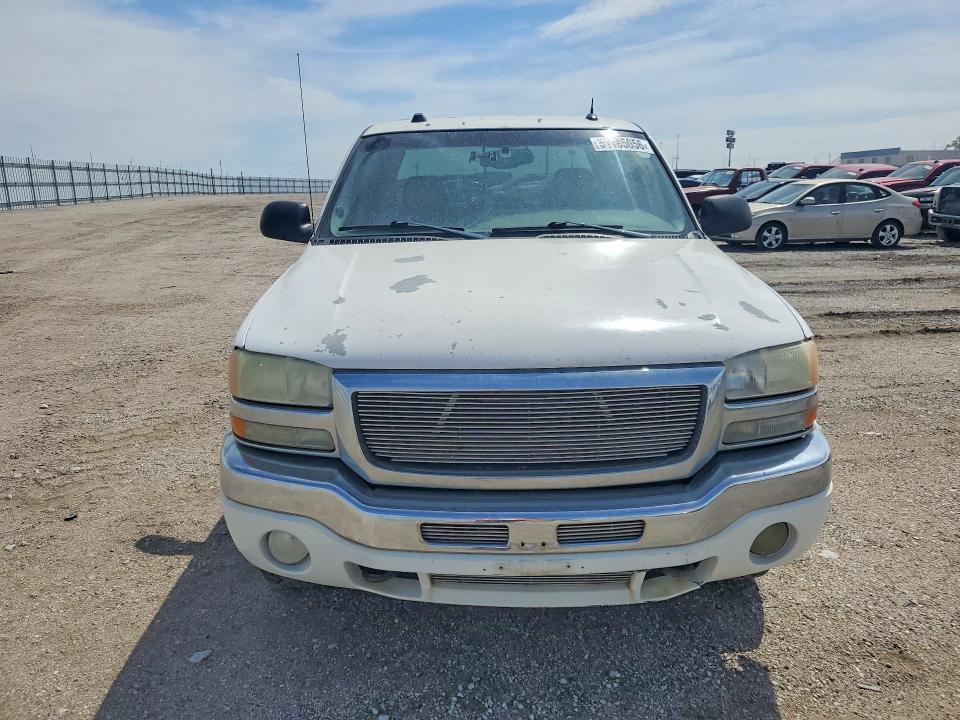 51185056 :رقم المزاد ، 2GTEK13T951192963 vin ، 2005 Gmc New Sierra مزاد بيع