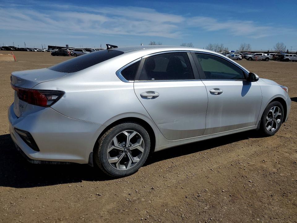2019 Kia Forte მანქანა იყიდება აუქციონზე, vin: 3KPF54AD0KE062156, აუქციონის ნომერი: 52722916
