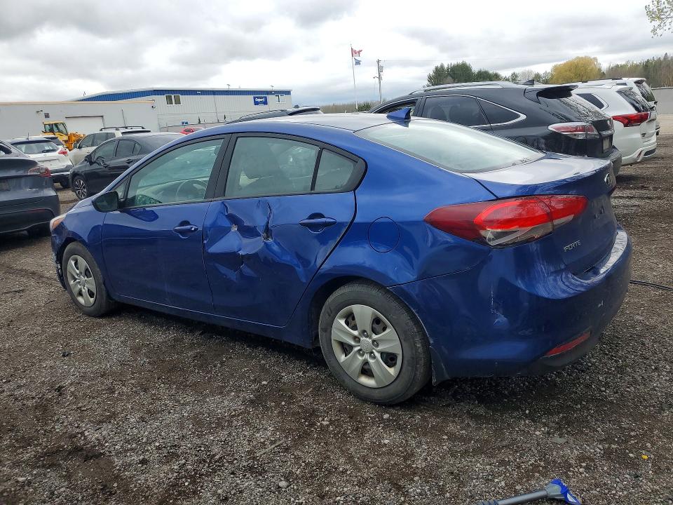 2017 Kia Forte მანქანა იყიდება აუქციონზე, vin: 3KPFL4A75HE053588, აუქციონის ნომერი: 52248446