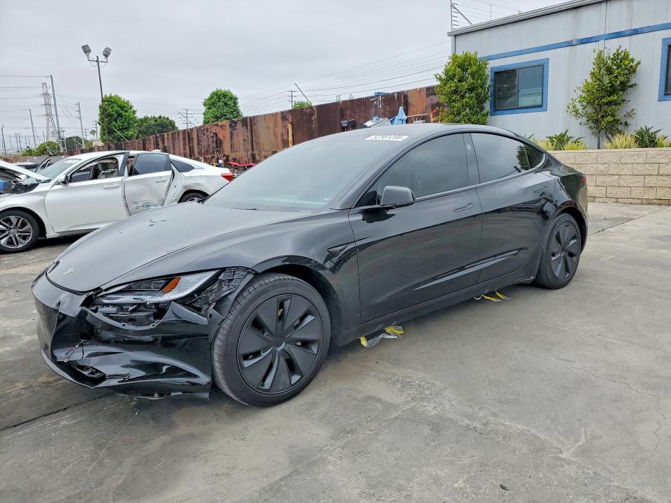 52561206 :رقم المزاد ، 5YJ3E1EA5RF829909 vin ، 2024 Tesla Model 3 مزاد بيع