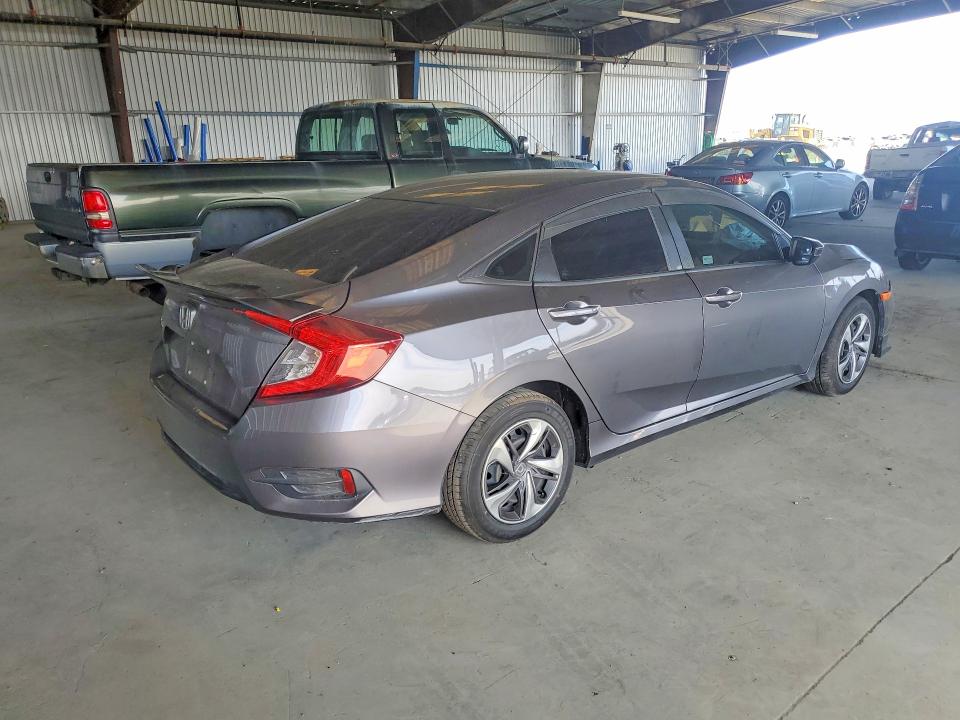 53790976 :رقم المزاد ، 2HGFC2F61MH545006 vin ، 2021 Honda Civic مزاد بيع