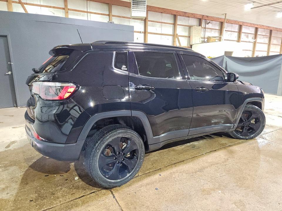 53299556 :رقم المزاد ، 3C4NJDBB1MT509452 vin ، 2021 Jeep Compass مزاد بيع
