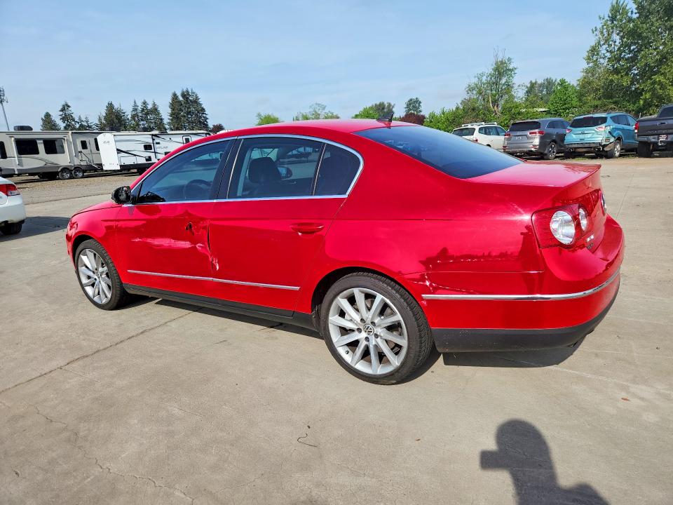 52078376 :رقم المزاد ، WVWDU93C97P106545 vin ، 2007 Volkswagen Passat مزاد بيع