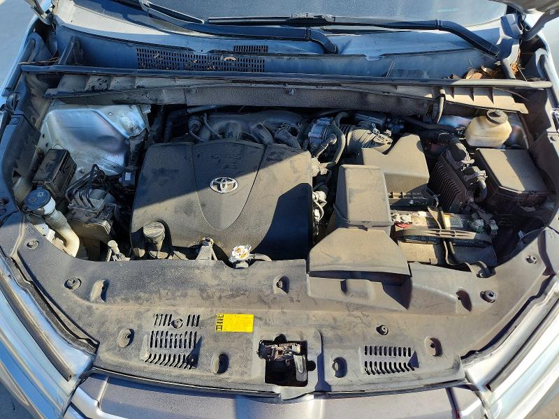 2018 Toyota Highlander მანქანა იყიდება აუქციონზე, vin: 5TDZZRFH2JS251244, აუქციონის ნომერი: 53310656