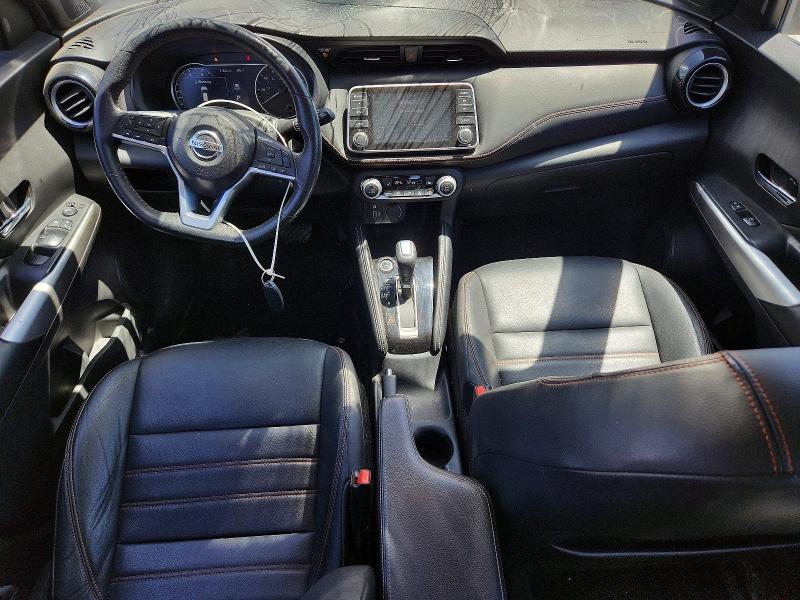 53268546 :رقم المزاد ، 3N1CP5DVXLL555477 vin ، 2020 Nissan Kicks مزاد بيع