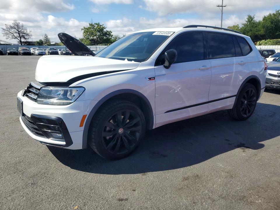 2020 Volkswagen Tiguan Se Automatic მანქანა იყიდება აუქციონზე, vin: 3VV3B7AX1LM113387, აუქციონის ნომერი: 53648506