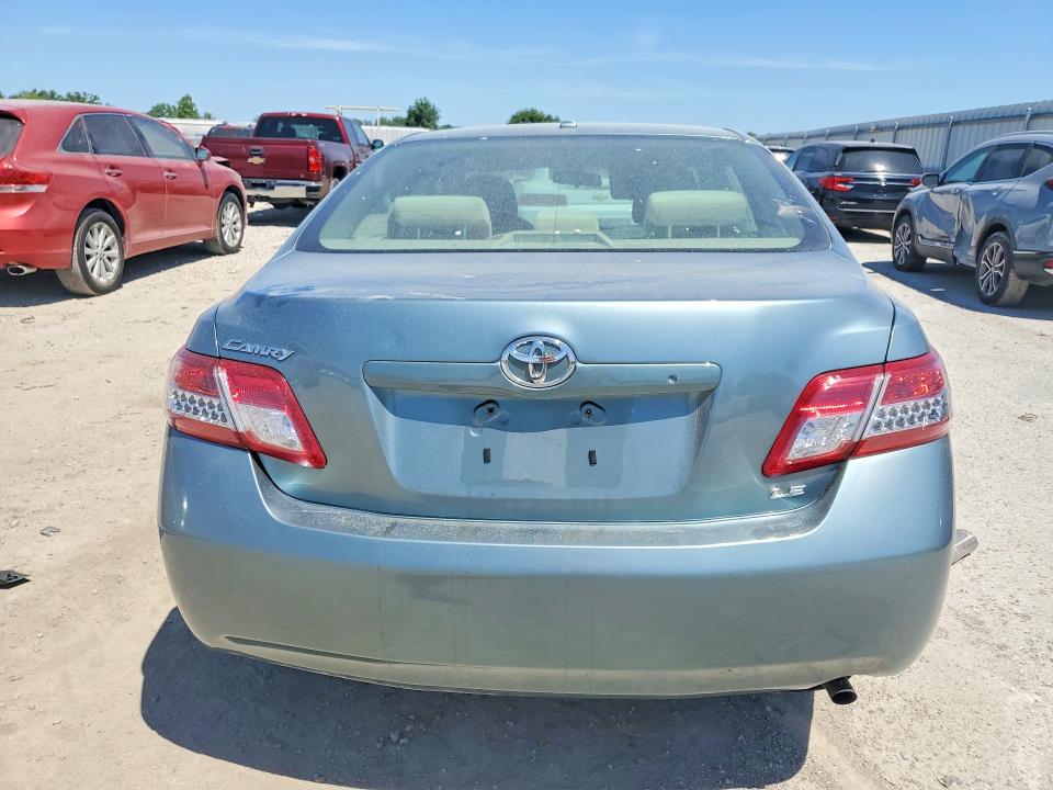 53462886 :رقم المزاد ، 4T4BF3EK1AR073120 vin ، 2010 Toyota Camry مزاد بيع