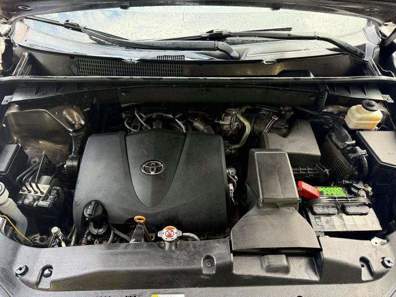 52727406 :رقم المزاد ، 5TDBZRFH1KS738468 vin ، 2019 Toyota Highlander مزاد بيع