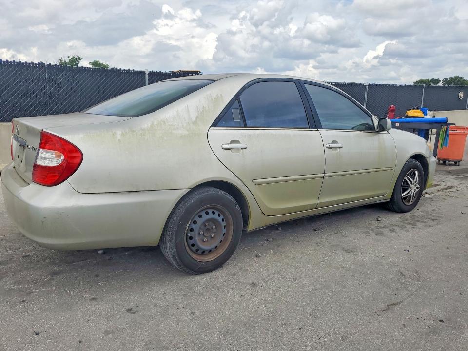 2004 Toyota Camry მანქანა იყიდება აუქციონზე, vin: 4T1BE32K64U856570, აუქციონის ნომერი: 55459356