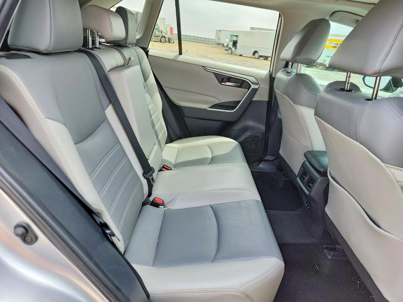 Продаж на аукціоні авто 2019 Toyota Rav4, vin: 2T3C1RFV7KC008873, номер лоту: 54193246