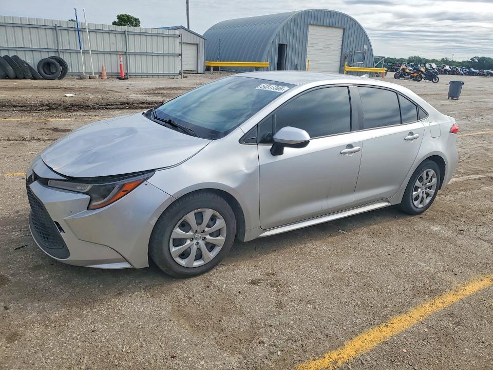 54317386 :رقم المزاد ، JTDEPMAE7NJ226105 vin ، 2022 Toyota Corolla مزاد بيع