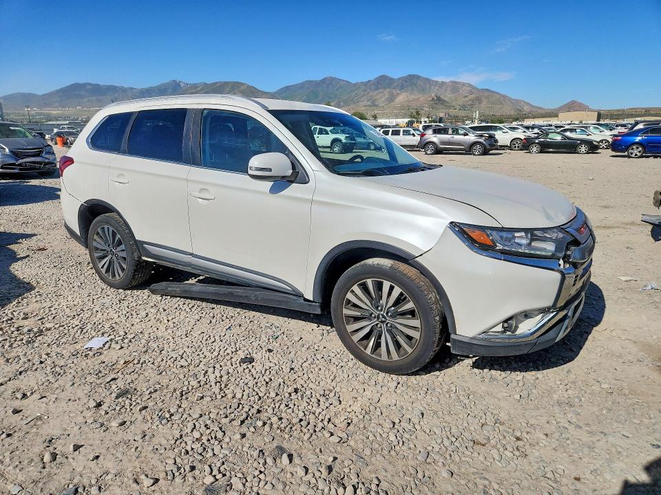 Продаж на аукціоні авто 2020 Mitsubishi Outlander, vin: JA4AZ3A38LZ018860, номер лоту: 53922526