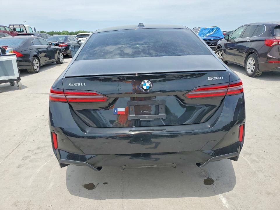 2024 Bmw 530 მანქანა იყიდება აუქციონზე, vin: WBA43FJ01RCR12638, აუქციონის ნომერი: 53729086