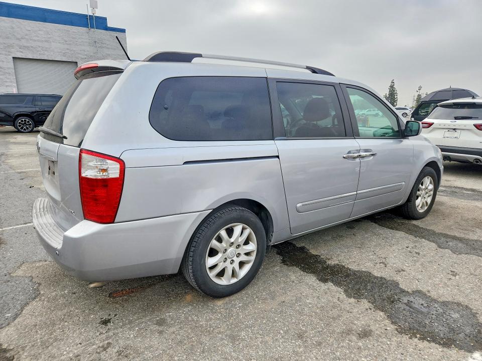 54478596 :رقم المزاد ، KNDMH4C3XA6341282 vin ، 2010 Kia Sedona مزاد بيع