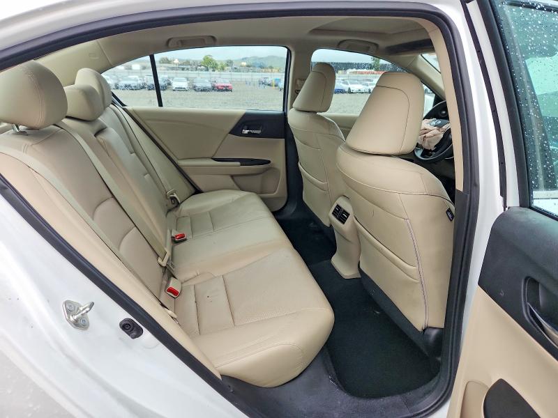 Auction sale of the 2015 Honda Accord, vin: 1HGCR2F85FA140416, lot number: 52567566