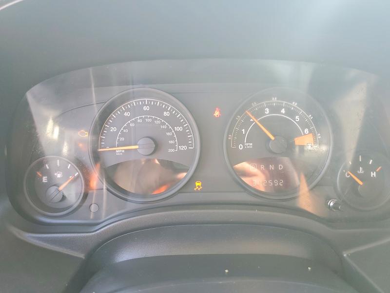 54971496 :رقم المزاد ، 1C4NJDBB6GD551724 vin ، 2016 Jeep Compass مزاد بيع