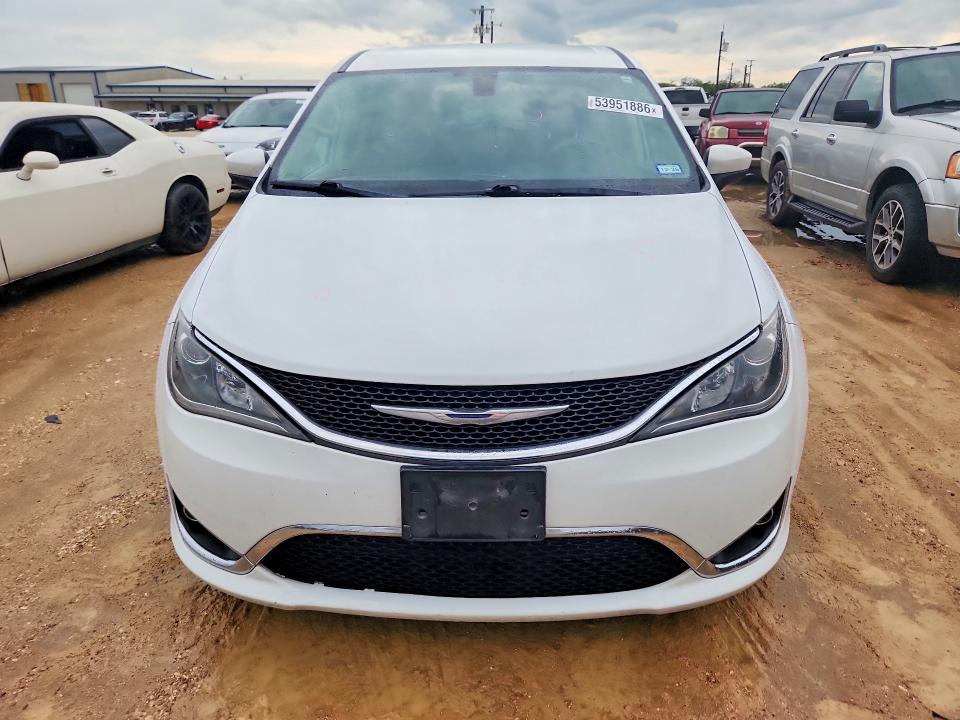 53951886 :رقم المزاد ، 2C4RC1BG7HR844889 vin ، 2017 Chrysler Pacifica مزاد بيع
