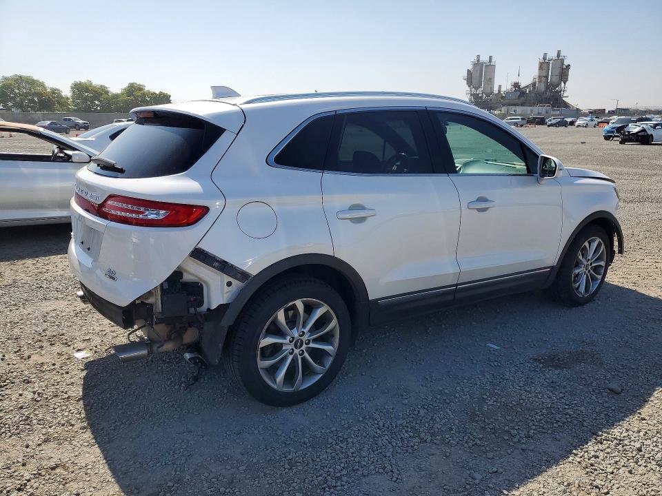 Продажа на аукционе авто 2015 Lincoln Mkc, vin: 5LMCJ1A95FUJ23672, номер лота: 52886486