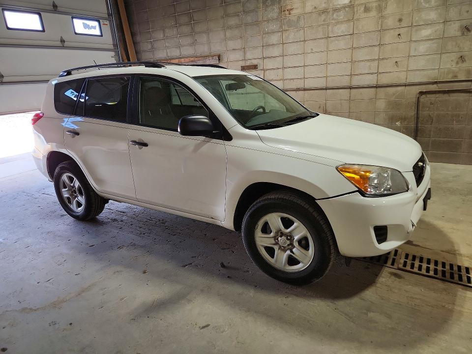 50768286 :رقم المزاد ، 2T3BF4DV2BW114603 vin ، 2011 Toyota Rav4 مزاد بيع