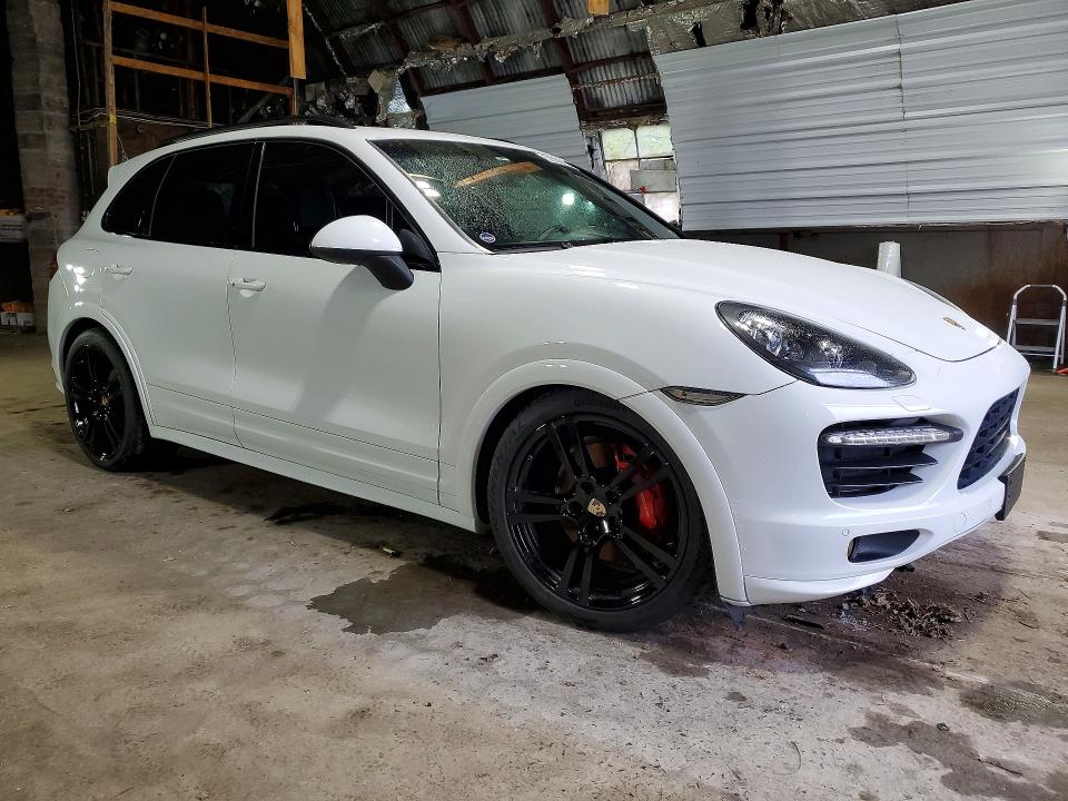 52386866 :رقم المزاد ، WP1AD2A25DLA71668 vin ، 2013 Porsche Cayenne مزاد بيع