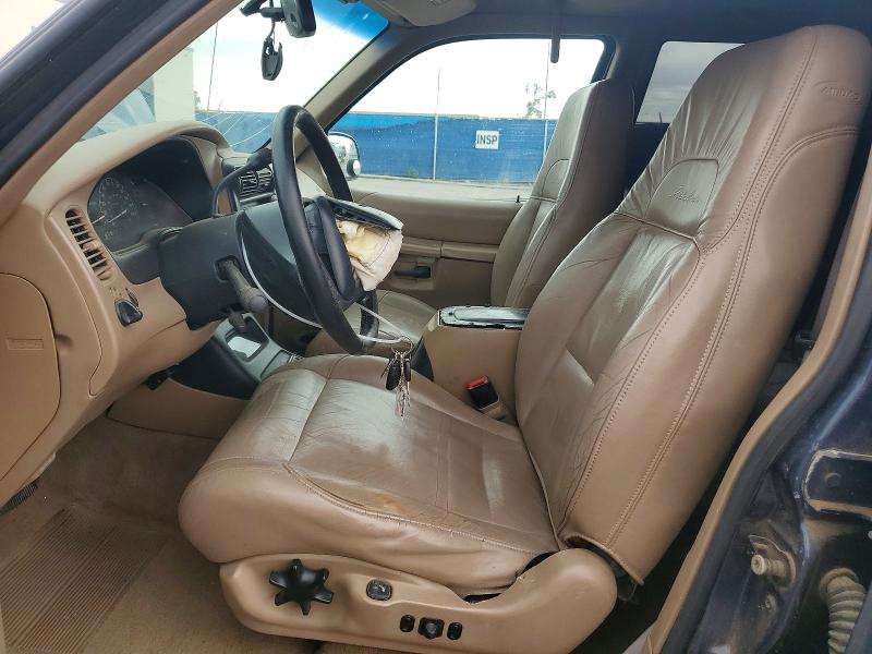 Продажа на аукционе авто 1999 Ford Explorer, vin: 1FMDU35P3XZA78674, номер лота: 52499566