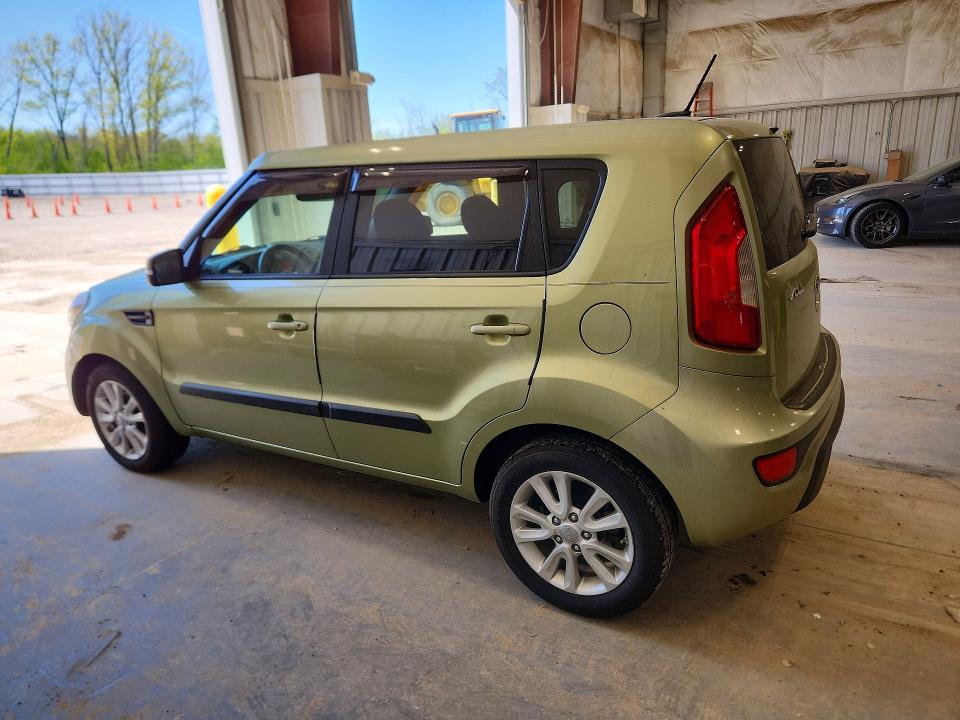 53513806 :رقم المزاد ، KNDJT2A65D7601718 vin ، 2013 Kia Soul مزاد بيع