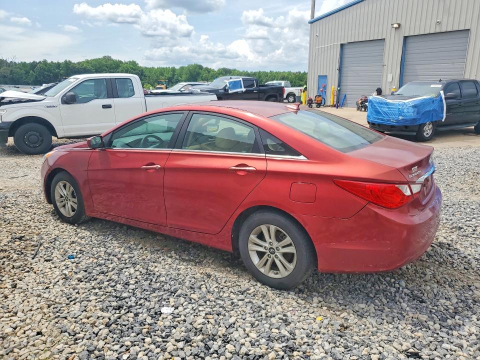 55389016 :رقم المزاد ، 5NPEB4ACXDH800023 vin ، 2013 Hyundai Sonata مزاد بيع