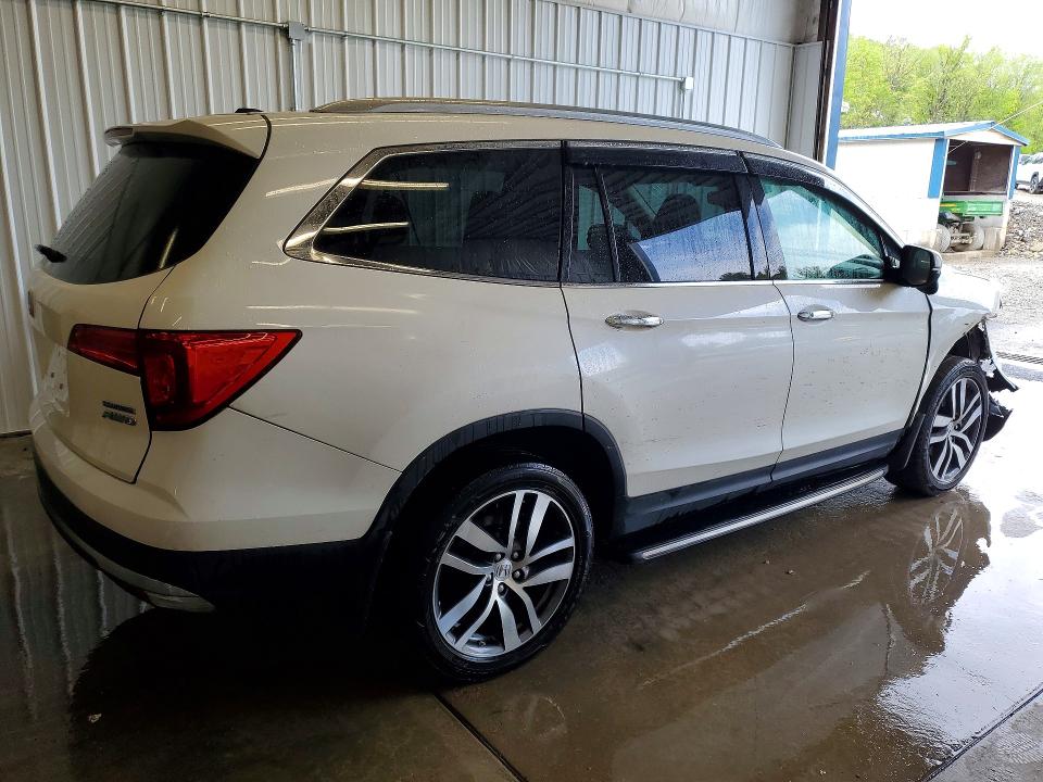 Auction sale of the 2016 Honda Pilot, vin: 5FNYF6H9XGB072617, lot number: 52959156