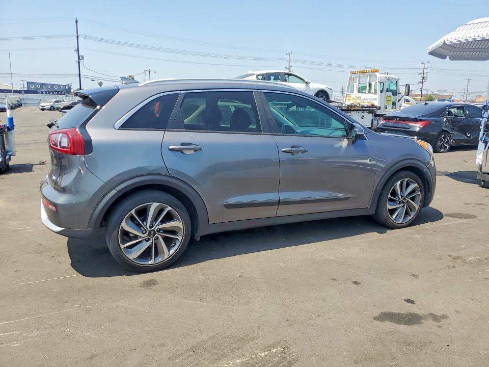 52948016 :رقم المزاد ، KNDCE3LC0H5066469 vin ، 2017 Kia Niro مزاد بيع