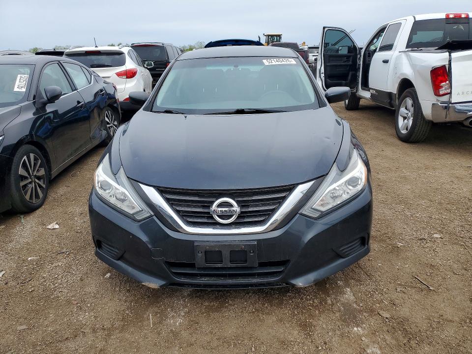 Продаж на аукціоні авто 2017 Nissan Altima, vin: 1N4AL3AP7HN310479, номер лоту: 52140426