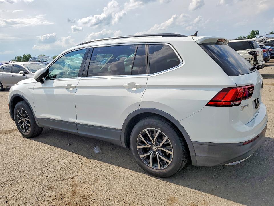 54186326 :رقم المزاد ، 3VV2B7AX8KM053764 vin ، 2019 Volkswagen Tiguan مزاد بيع