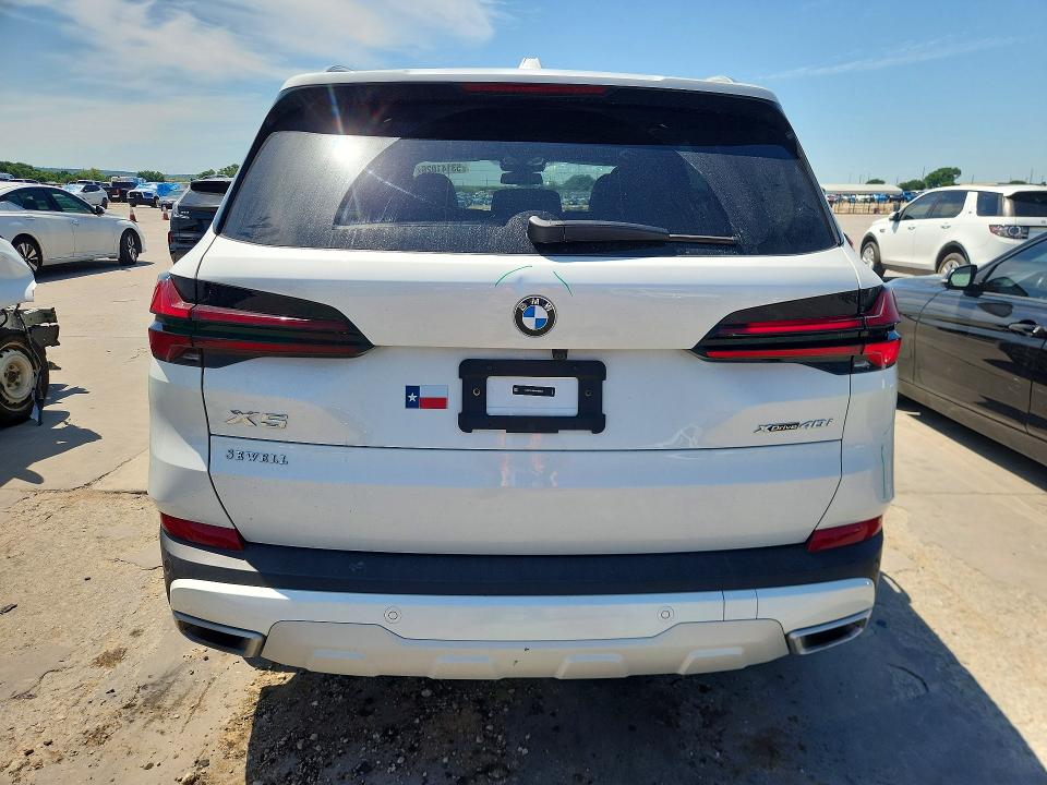 53141026 :رقم المزاد ، 5UX23EU08R9V86848 vin ، 2024 Bmw X5 مزاد بيع
