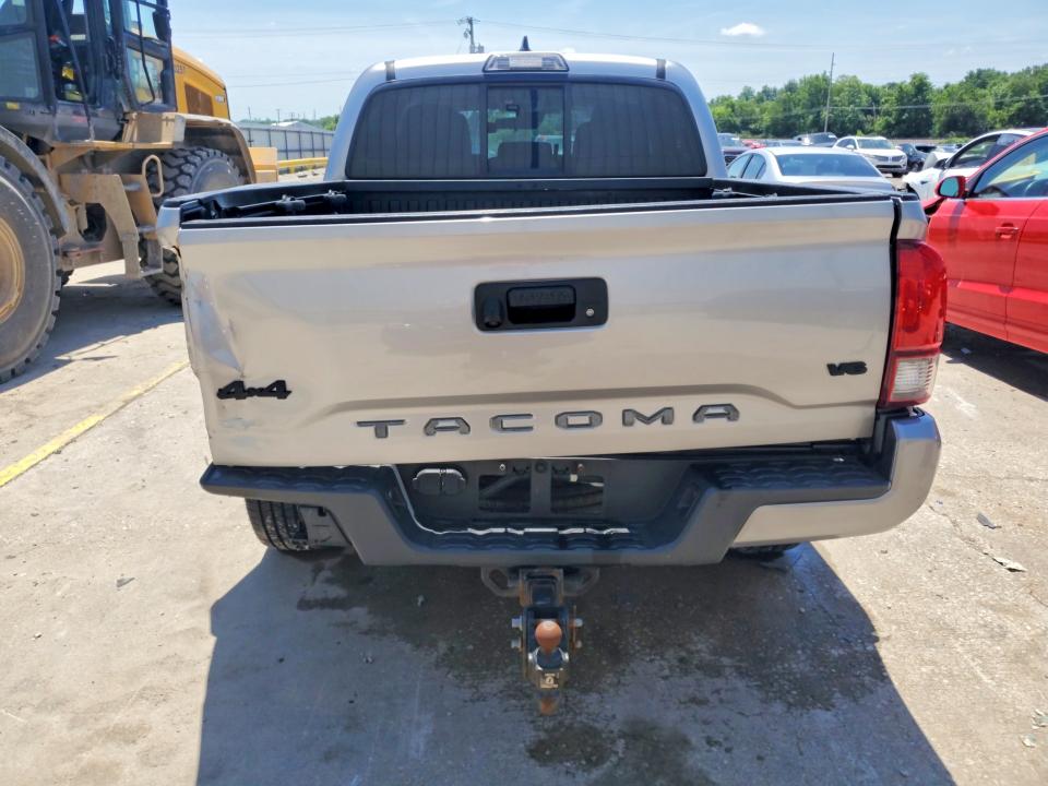 2018 Toyota Tacoma მანქანა იყიდება აუქციონზე, vin: 3TMCZ5AN6JM159811, აუქციონის ნომერი: 54877136