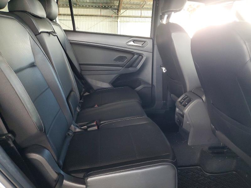 2021 Volkswagen Tiguan მანქანა იყიდება აუქციონზე, vin: 3VV3B7AX8MM101545, აუქციონის ნომერი: 54893066