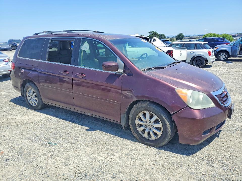 52605216 :رقم المزاد ، 5FNRL3H6XAB033924 vin ، 2010 Honda Odyssey مزاد بيع