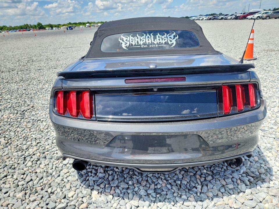 52567006 :رقم المزاد ، 1FATP8UH5H5356925 vin ، 2017 Ford Mustang مزاد بيع