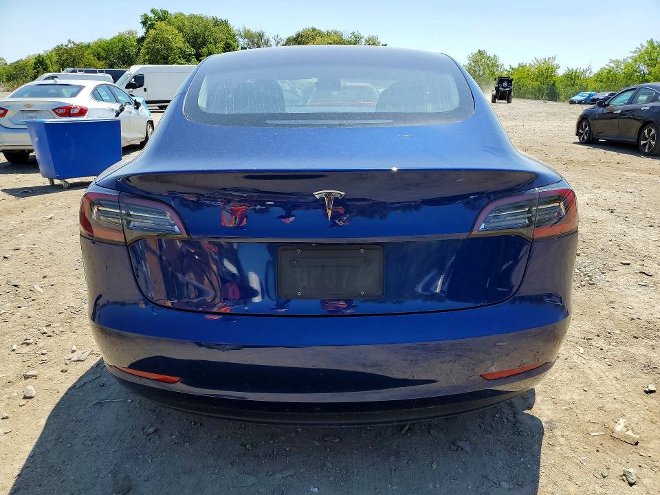 Продаж на аукціоні авто 2018 Tesla Model 3, vin: 5YJ3E1EA6JF031861, номер лоту: 51871016