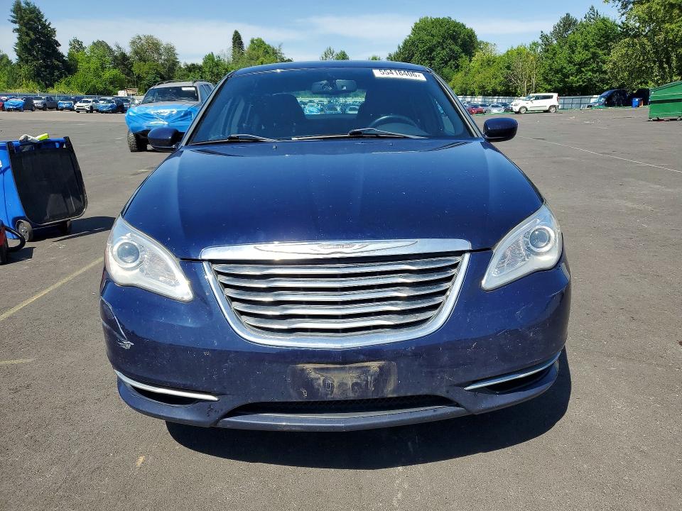 55418406 :رقم المزاد ، 1C3CCBBB1DN542915 vin ، 2013 Chrysler 200 مزاد بيع