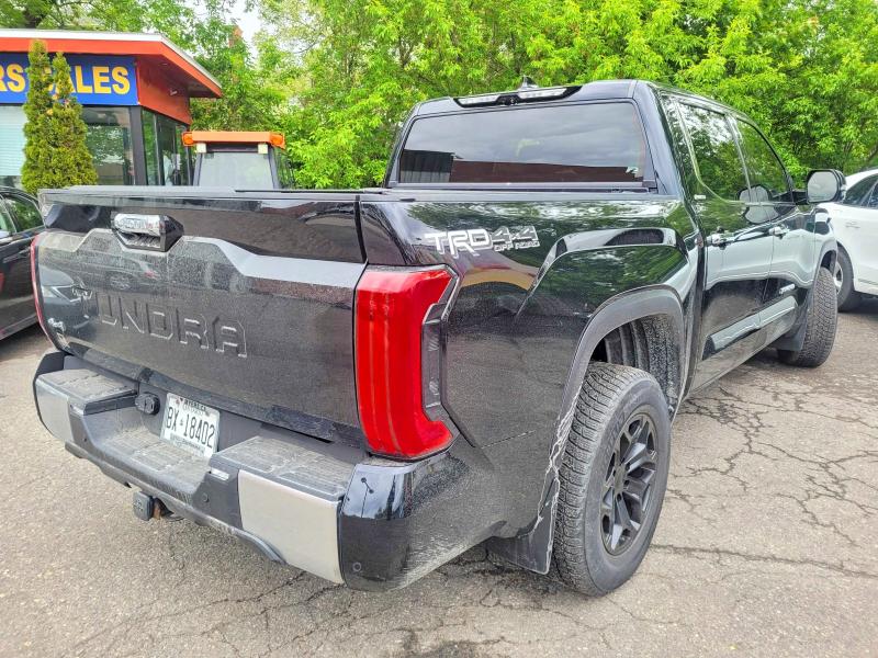 55111256 :رقم المزاد ، 5TFJC5DB3NX008452 vin ، 2022 Toyota Tundra مزاد بيع