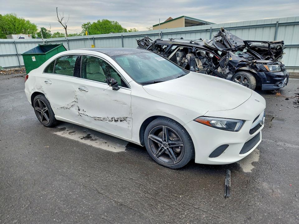 Продаж на аукціоні авто 2019 Mercedes-benz A, vin: WDD3G4FB2KW031586, номер лоту: 53163656