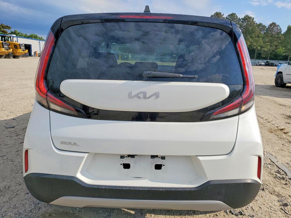 2023 Kia Soul მანქანა იყიდება აუქციონზე, vin: KNDJ23AU2P7851753, აუქციონის ნომერი: 53602006