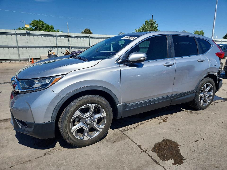 53379246 :رقم المزاد ، 5J6RW1H52JA009428 vin ، 2018 Honda Cr-v مزاد بيع
