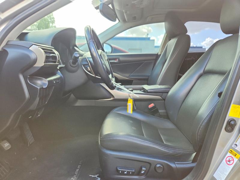 Продажа на аукционе авто 2016 Lexus Is, vin: JTHBA1D21G5010393, номер лота: 55183406