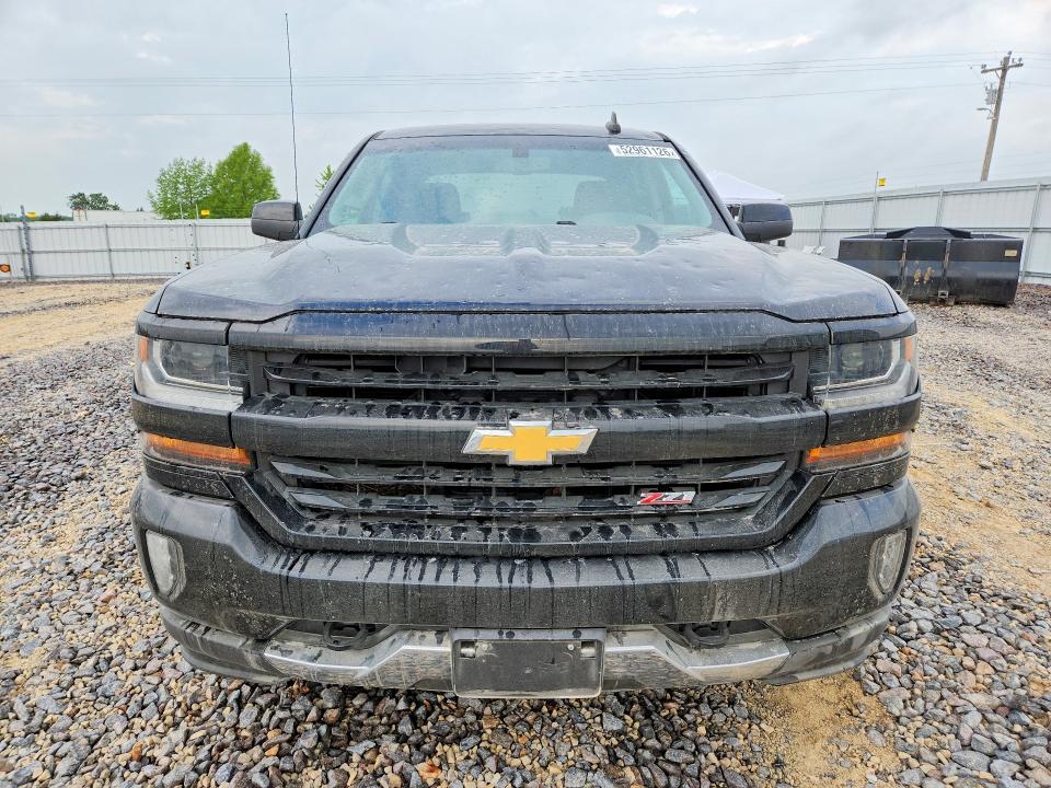 Продажа на аукционе авто 2018 Chevrolet Silverado, vin: 3GCUKREC8JG253812, номер лота: 52961126
