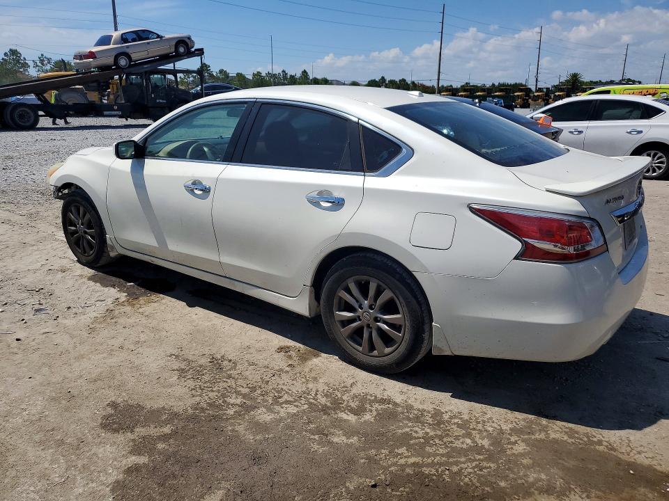 Продаж на аукціоні авто 2015 Nissan Altima, vin: 1N4AL3AP9FC573582, номер лоту: 52756496